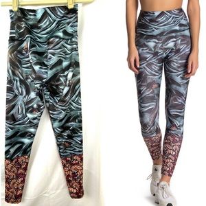 ONZIE Mother Nature butterfly leggings